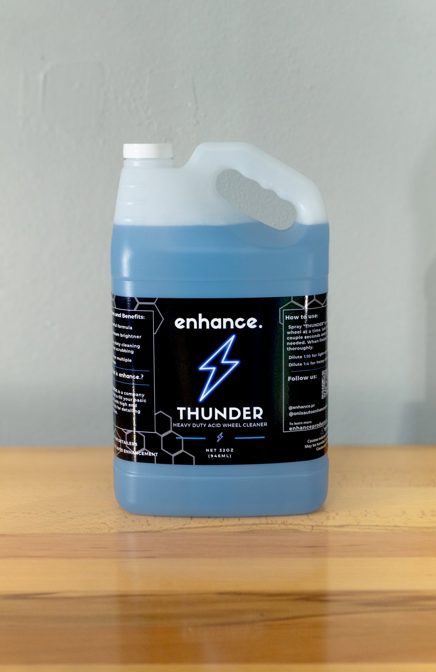 THUNDER CONCENTRADED ACID WHEEL CLEANER 1 GALLON